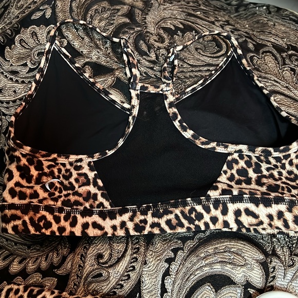 Zyia Leopard Set - Picture 10 of 10
